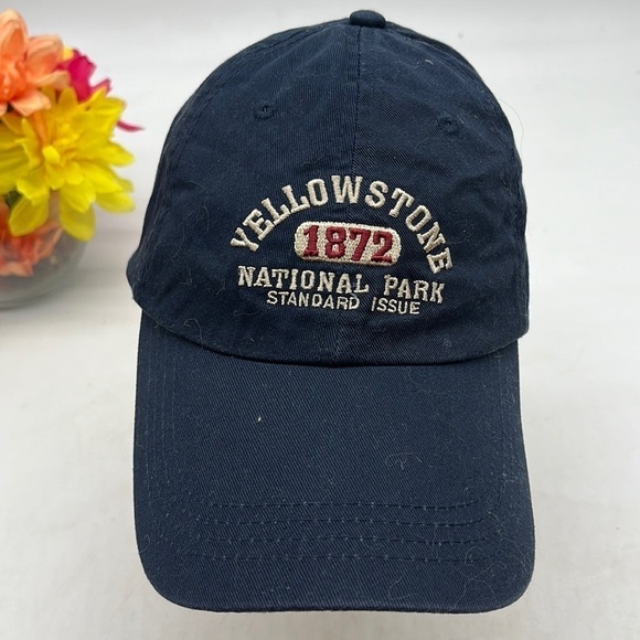 Other - Yellowstone National Park Navy Blue Hat Adjustable HT4330